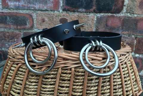 Leather Double O-Ring Choker, with or without spikes.