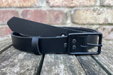 Plain leather 19mm or 25mm wide belt with matt black zinc buckle. Choice of 13 colours 121Z BK
