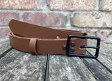 Plain leather 19mm or 25mm wide belt with matt black zinc buckle. Choice of 13 colours 121Z BK