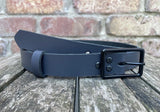 Plain leather 19mm or 25mm wide belt with matt black zinc buckle. Choice of 13 colours 121Z BK