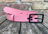 Plain leather 19mm or 25mm wide belt with matt black zinc buckle. Choice of 13 colours 121Z BK