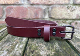 Plain leather 19mm wide belt with antique copper look steel buckle. Choice of 13 colours 1407