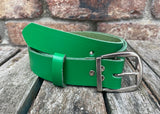 Plain leather 30mm wide belt with nickel plated steel buckle. Choice of 13 colours 685B