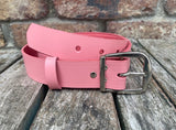 Plain leather 30mm wide belt with nickel plated steel buckle. Choice of 13 colours 685B