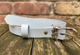 Plain leather 19mm wide belt with nickle plated steel buckle. Choice of 13 colours 685H