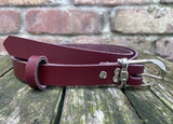 Plain leather 19mm wide belt with nickle plated steel buckle. Choice of 13 colours 685H