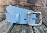 Plain leather 38mm wide belt with pewter double roller buckle. Choice of 13 colours 852