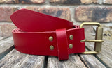 Plain leather 19mm-50mm wide belt with antique brass look single roller buckle. Choice of 13 colours