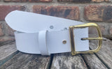 Plain leather 30mm or 38mm wide belt with solid brass buckle. Choice of 13 colours B019