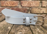 Plain leather 32mm wide belt with metal buckle. Choice of 13 colours BM1