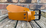 Plain leather 19mm-50mm wide belt with black single roller buckle. Choice of 13 colours