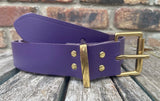 Plain leather 19mm-50mm wide belt with solid brass single roller buckle. Choice of 13 colours
