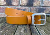 Plain leather 38mm wide belt with pewter rectangle buckle. Choice of 13 colours