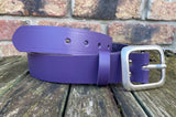 Plain leather 38mm wide belt with pewter rectangle buckle. Choice of 13 colours