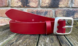 Plain leather 38mm wide belt with pewter rectangle buckle. Choice of 13 colours