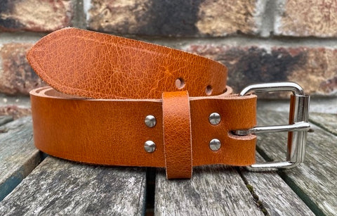 Tan buffalo plain leather belt & nickel plated steel roller buckle, Choice of Widths.
