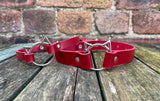 Cat head ring leather choker 10mm or 19mm wide. Choice of 13 colours.