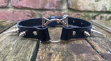 Spiked cat head ring leather choker approx 19mm wide. Choice of 13 colours and spike size.