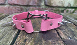 Spiked cat head ring leather choker approx 19mm wide. Choice of 13 colours and spike size.
