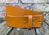 Plain leather 19mm-50mm wide Chicago screw belt with nickle plated steel screws. Choice of 13 colours.