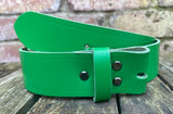 Plain leather 19mm-50mm wide Chicago screw belt with black steel screws. Choice of 13 colours.