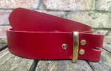 Plain leather 19mm-50mm wide Chicago screw belt with brass plated screws. Choice of 13 colours.