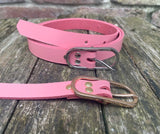 Plain leather 19mm wide belt with nickel plated or gold plated buckle. Choice of 13 colours.