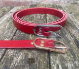 Plain leather 19mm wide belt with nickel plated or gold plated buckle. Choice of 13 colours.