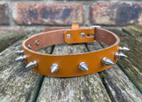 Spiked leather choker 1/2" to 2" spikes approx 19mm wide. Choice of 13 colours.