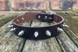 Spiked leather choker 1/2" to 2" spikes approx 19mm wide. Choice of 13 colours.