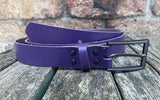 Plain leather belt with gunmetal buckle. 30mm wide choice of colour Z6724