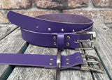 Plain leather 30mm wide belt with nickel plated zinc buckle. Choice of 13 colours Z9913