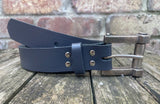 Plain leather 30mm wide belt with metal nuts & bolt buckle. Choice of 13 colours