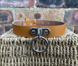 D & o-ring leather choker approx 19mm wide. Choice of 13 colours.