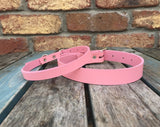 Plain leather choker 10mm or 19mm wide. Choice of 13 colours.