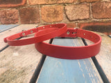 Plain leather choker 10mm or 19mm wide. Choice of 13 colours.